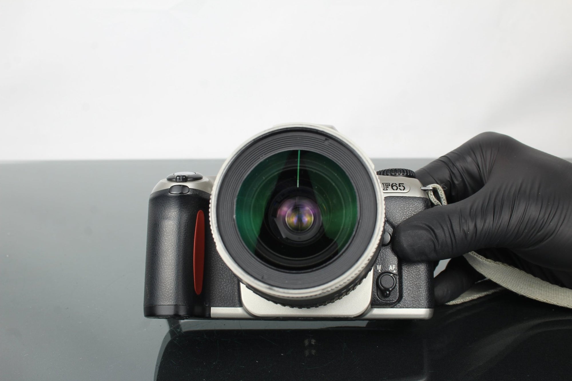 Nikon F65 + 28 - 80mm 1:3.3 - 5.6 G Nikon F - mount lens - Dutch|Thrift