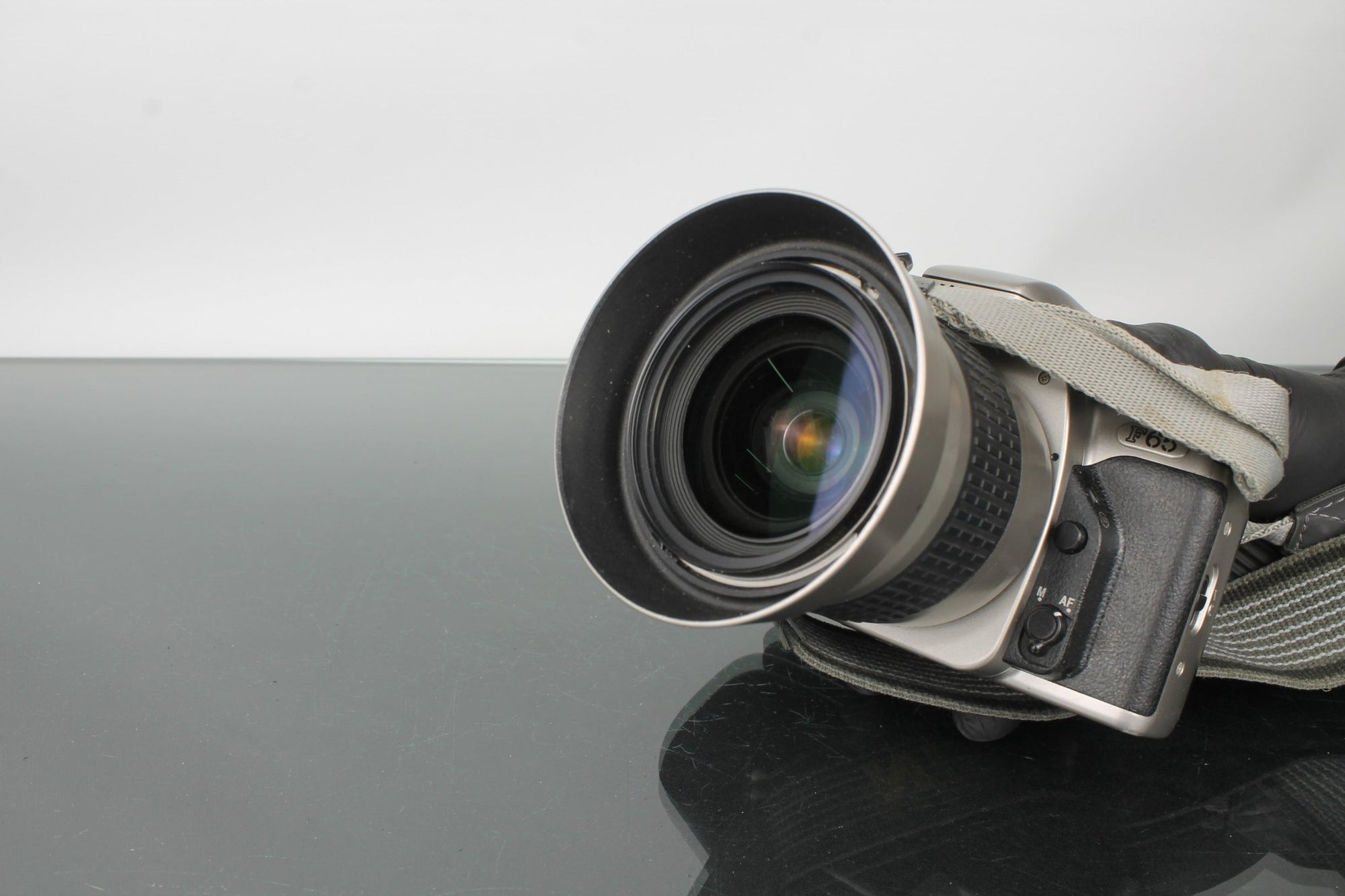 Nikon F65 + Nikkor 28 - 80mm 1:3.3 - 5.6 - Dutch|Thrift