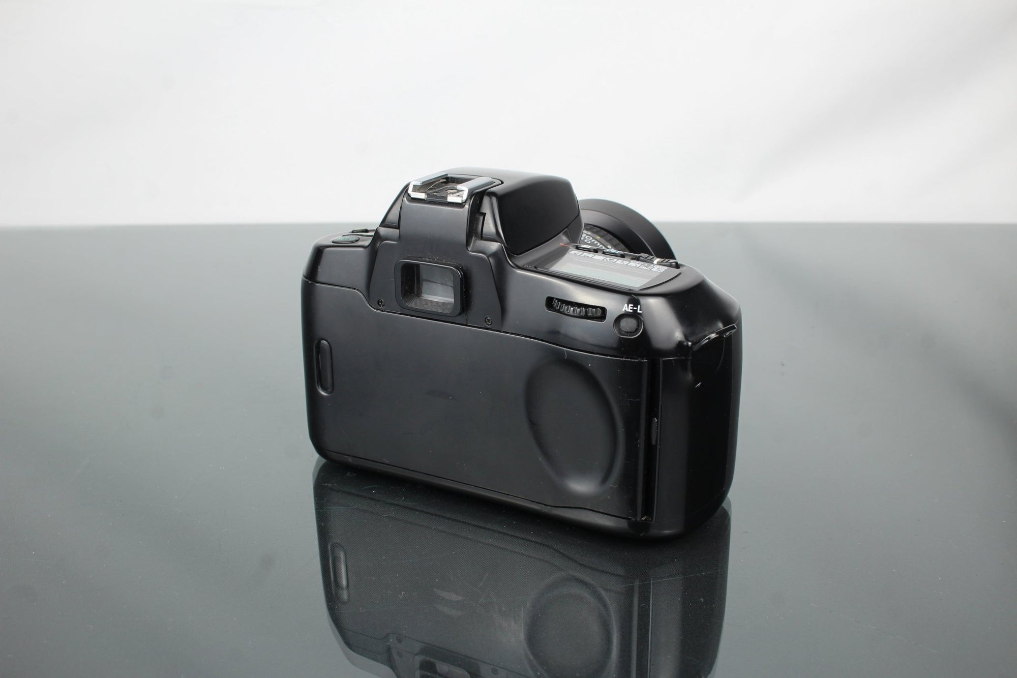 Nikon F70 + Nikkor 35 - 80mm 1:4 - 5.6 D lens - Dutch|Thrift