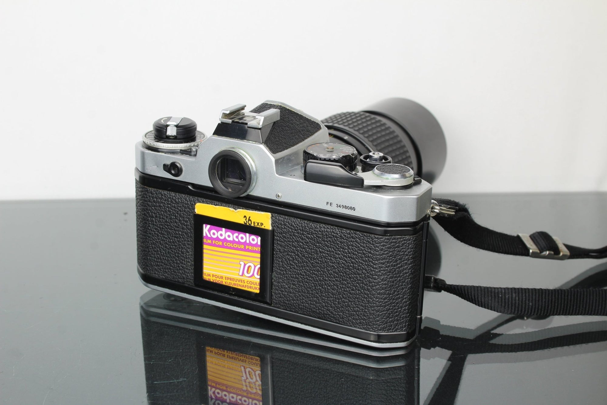 Nikon FE + Nikkor 200mm 1:4 lens - Dutch|Thrift