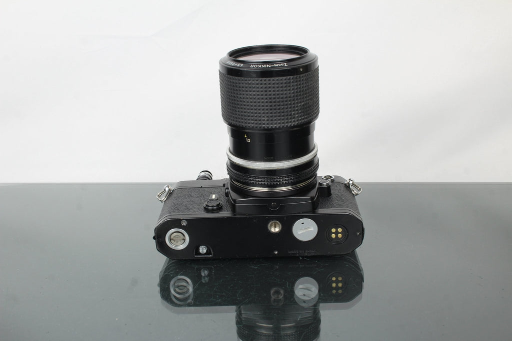 Nikon FE + Nikkor 43 - 86mm 1:3.5 lens - Dutch|Thrift