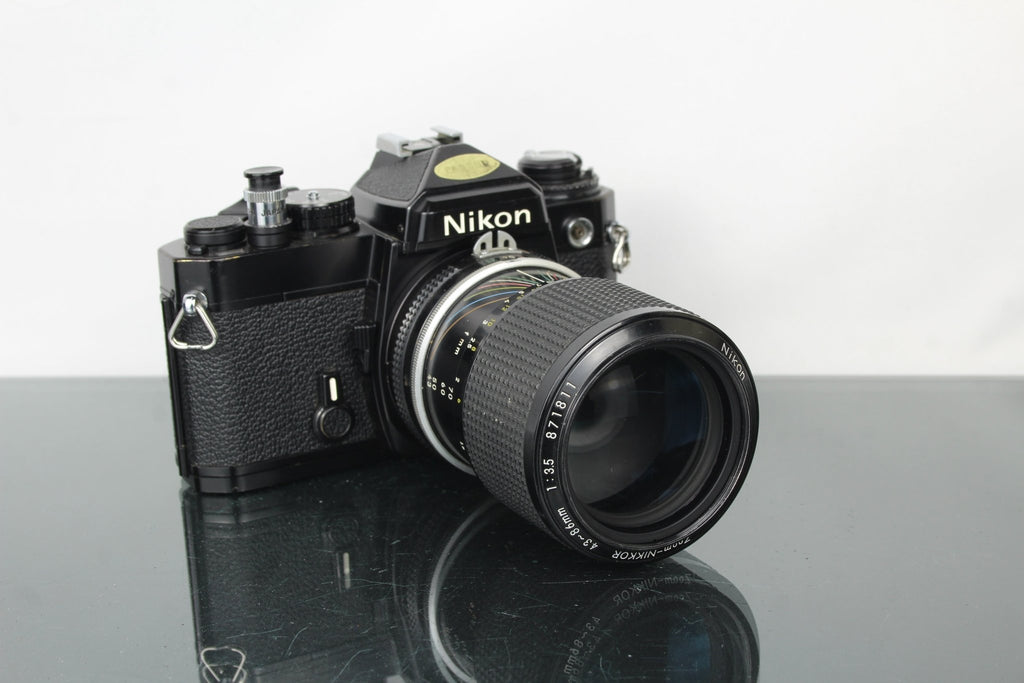Nikon FE + Nikkor 43 - 86mm 1:3.5 lens - Dutch|Thrift