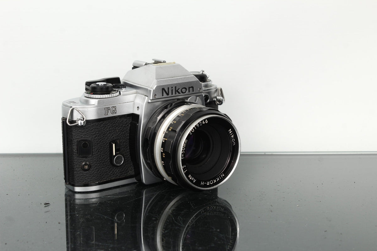 Nikon FG + Nikon Nikkor - H Auto 50mm f/2 - Dutch|Thrift