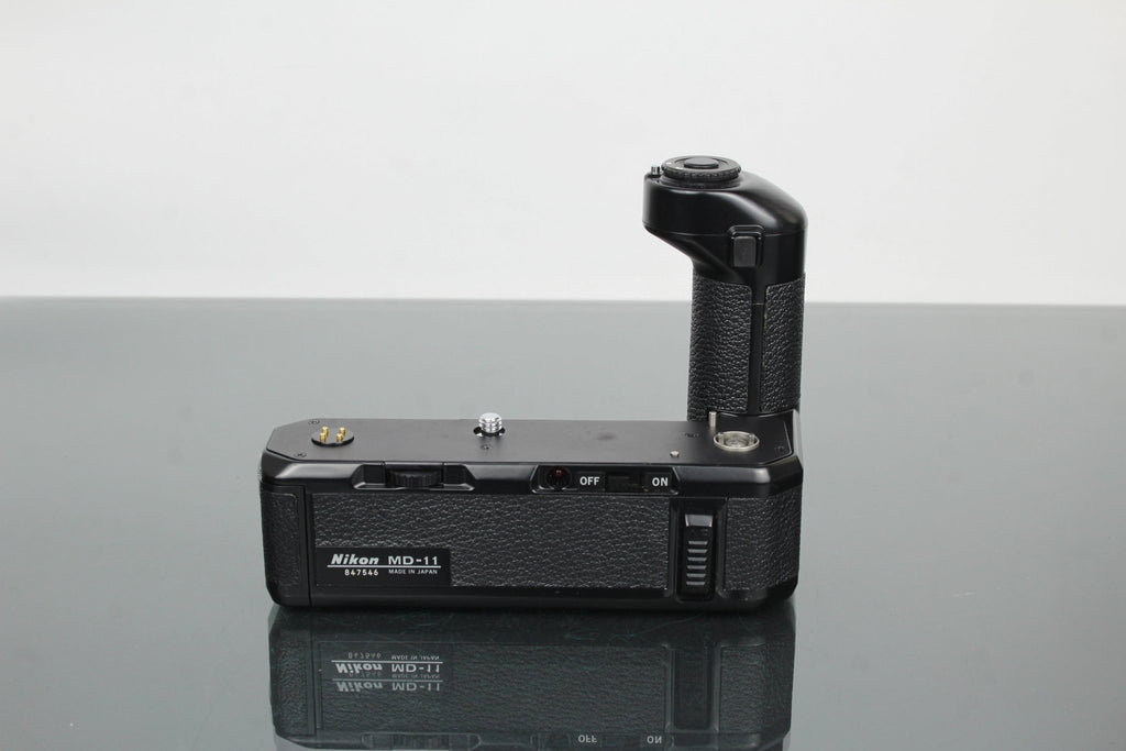 Nikon FM MD - 11 Motor Drive - Dutch|Thrift
