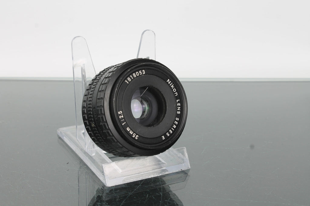 Nikon Lens Series E 35mm 1:2.5 - Dutch|Thrift