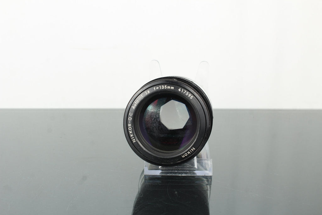 Nikon Nikkor 1:2.8 F=135mm F Mount - Dutch|Thrift