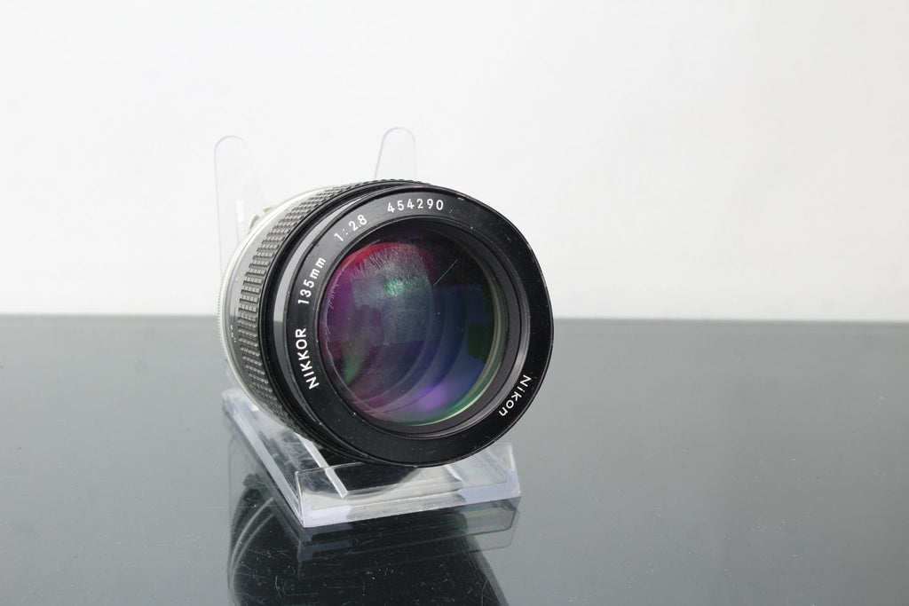 Nikon Nikkor 135mm 1:2.8 F Mount - Dutch|Thrift