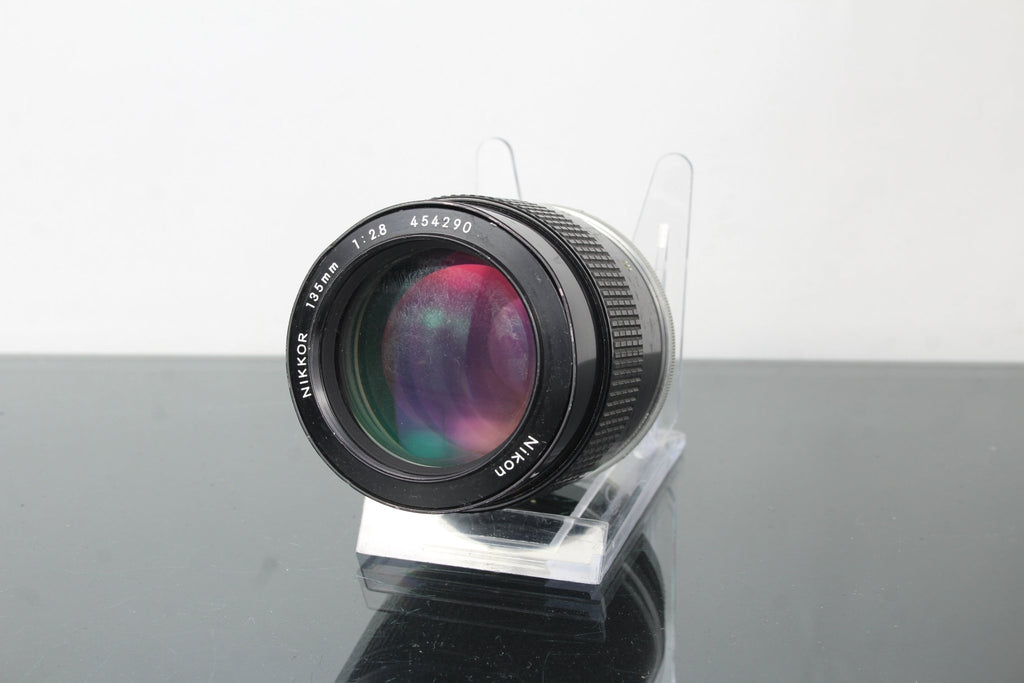 Nikon Nikkor 135mm 1:2.8 F Mount - Dutch|Thrift