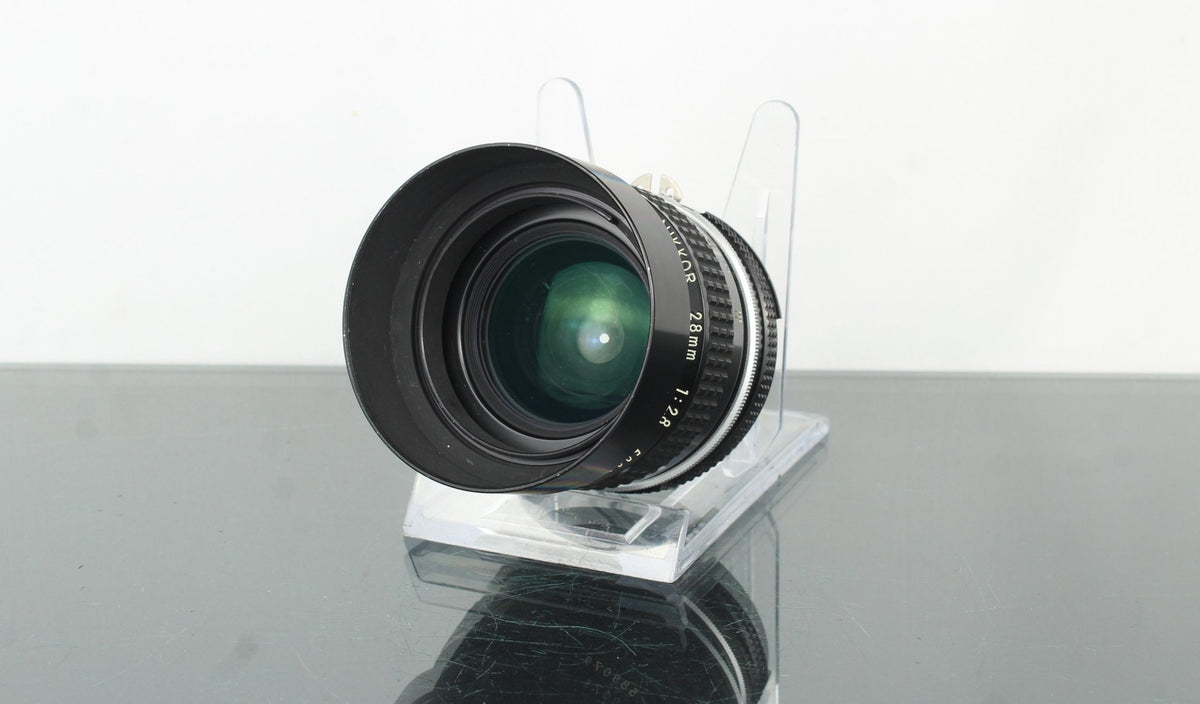 Nikon Nikkor 28mm 1:2.8 AI Mount - Dutch|Thrift