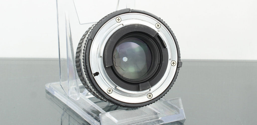 Nikon Nikkor 85mm 1:2 Nikon F Mount - Dutch|Thrift