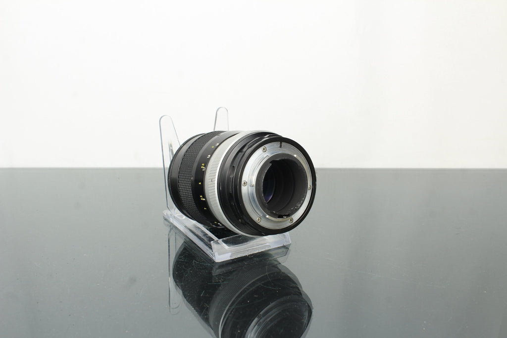 Nikon Nikkor F Auto 135mm 2.8 lens (F - mount) - Dutch|Thrift