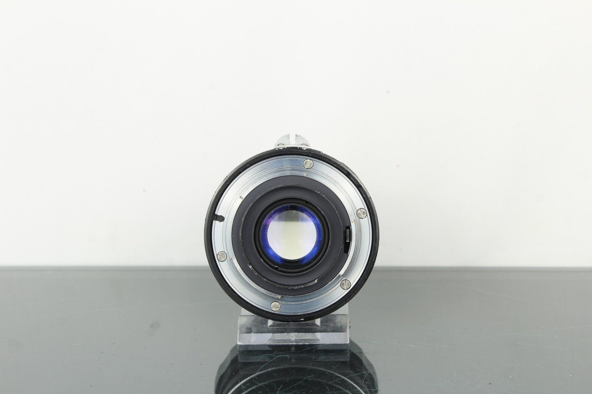 Nikon NIKKOR - N Auto 24mm f/2.8 - Dutch|Thrift