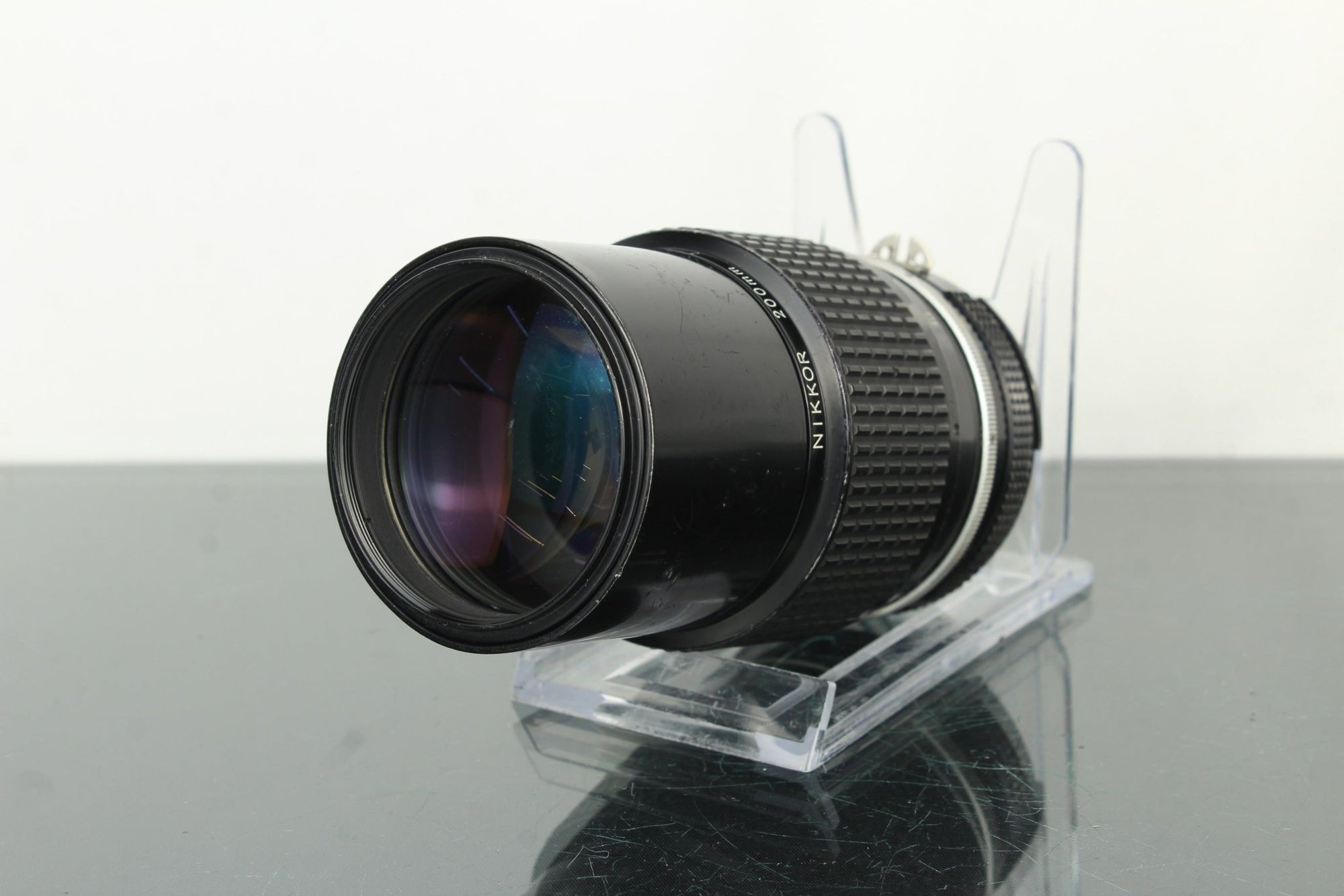 Nikon Nikkor - Q Auto 200mm f/4 - Dutch|Thrift