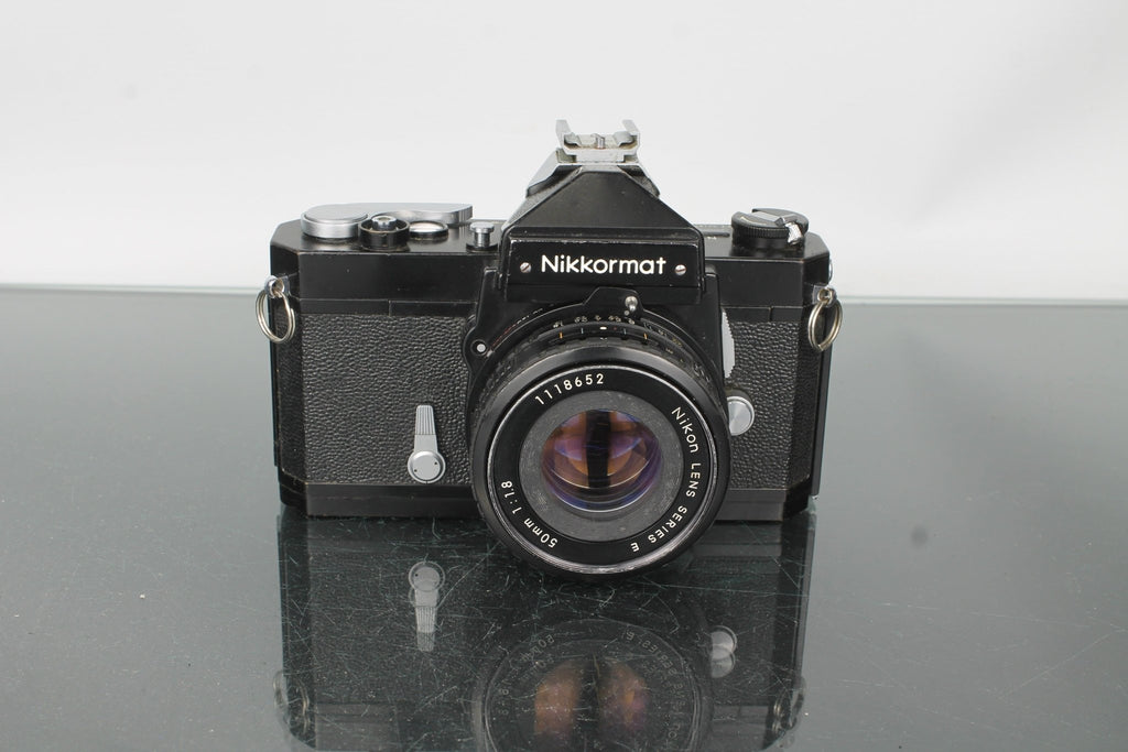 Nikon Nikkormat - Dutch|Thrift