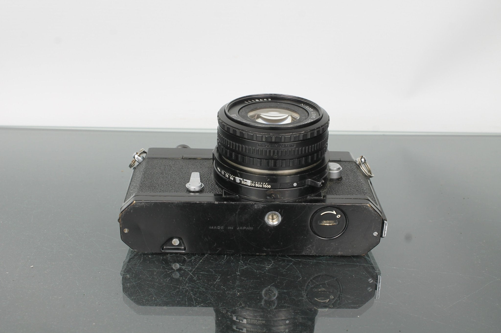 Nikon Nikkormat FT2 SLR Film Camera with 50mm f/1.8 Lens – Dutch