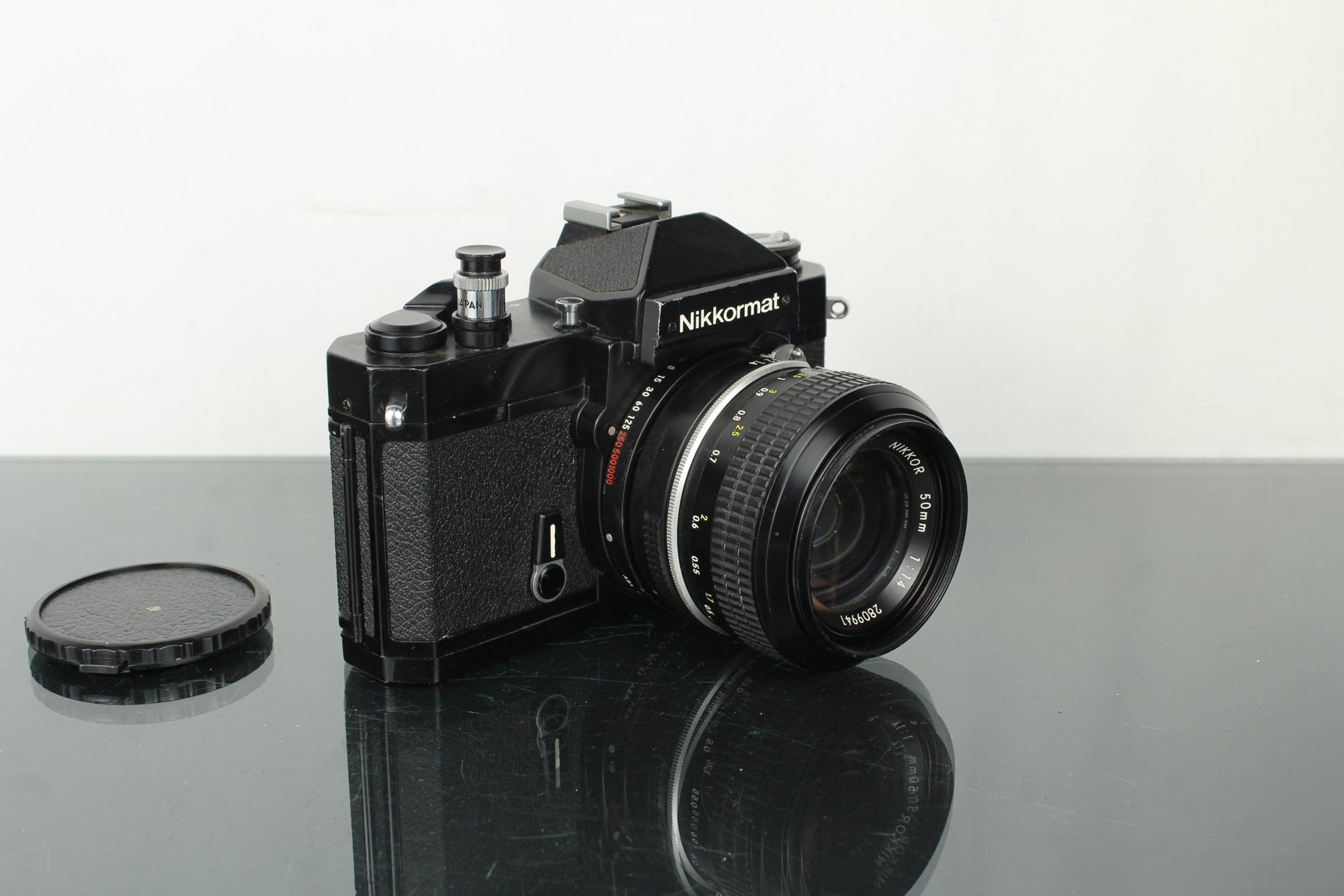 Nikon Nikkormat FT2 + 50mm 1.4 Nikkor lens - Dutch|Thrift