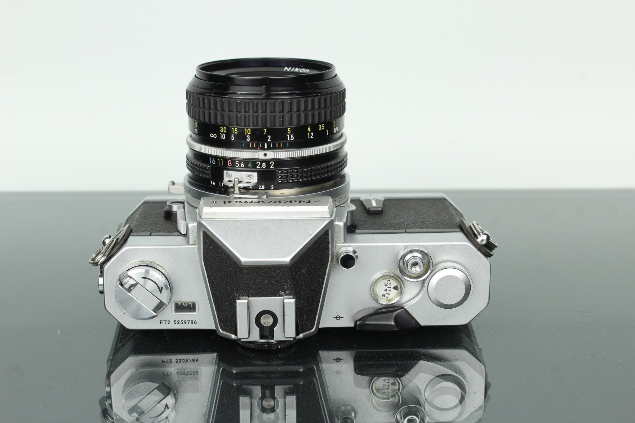Nikon Nikkormat FT2/FT3 35mm SLR Camera with 50mm f/2 Lens – Dutch