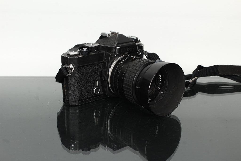 Nikon PE + Nikon Lens Series E 100mm f/2.8 - Dutch|Thrift
