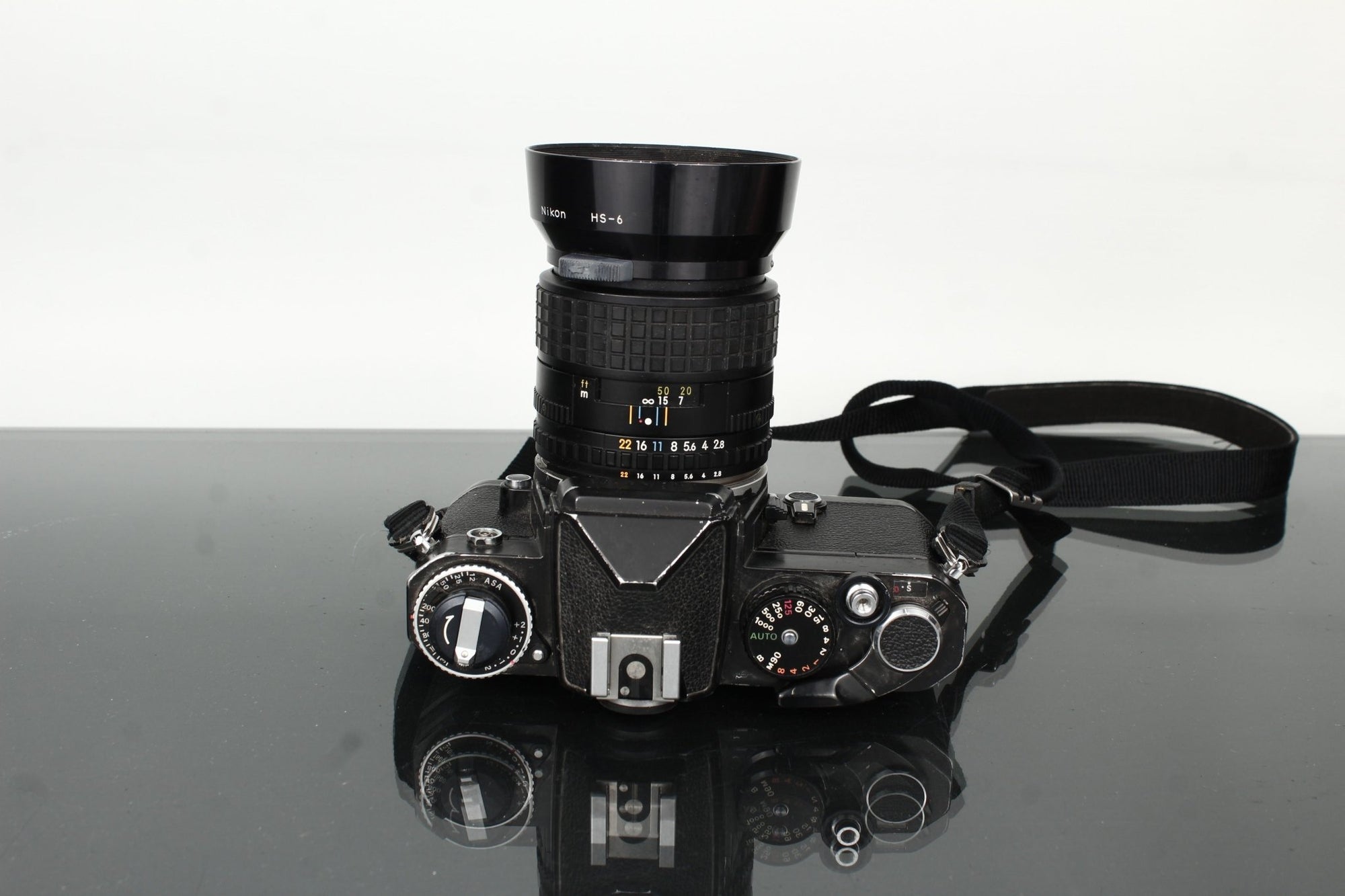 Nikon PE + Nikon Lens Series E 100mm f/2.8 - Dutch|Thrift