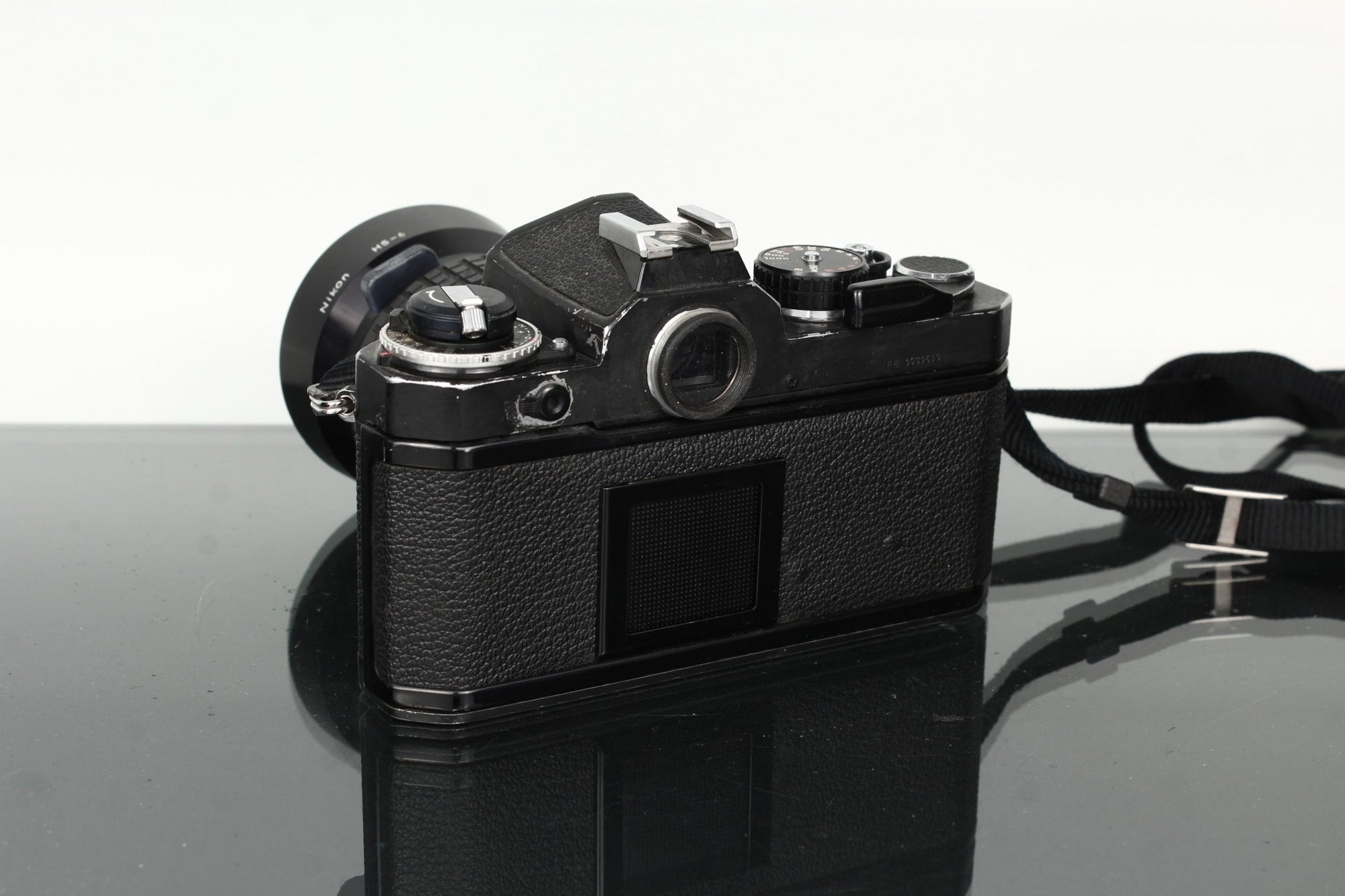 Nikon PE + Nikon Lens Series E 100mm f/2.8 - Dutch|Thrift