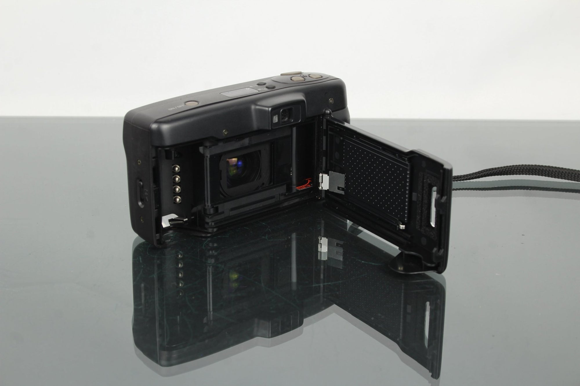 Nikon Zoom 500 AF - Dutch|Thrift