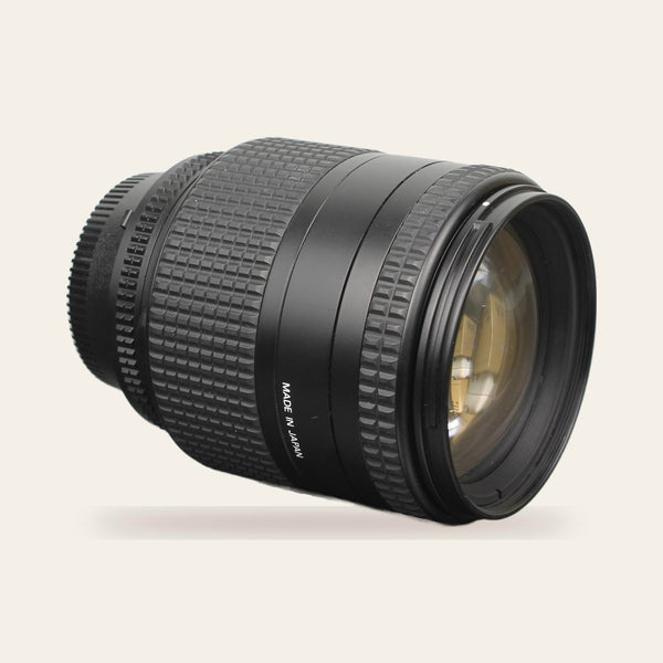 Nikon Zoom Nikkor F AF 28-105mm f/3.5-4.5