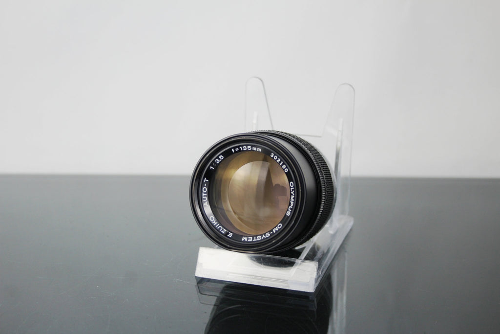 Olympus 1:3.5 F=135mm OM Mount - Dutch|Thrift