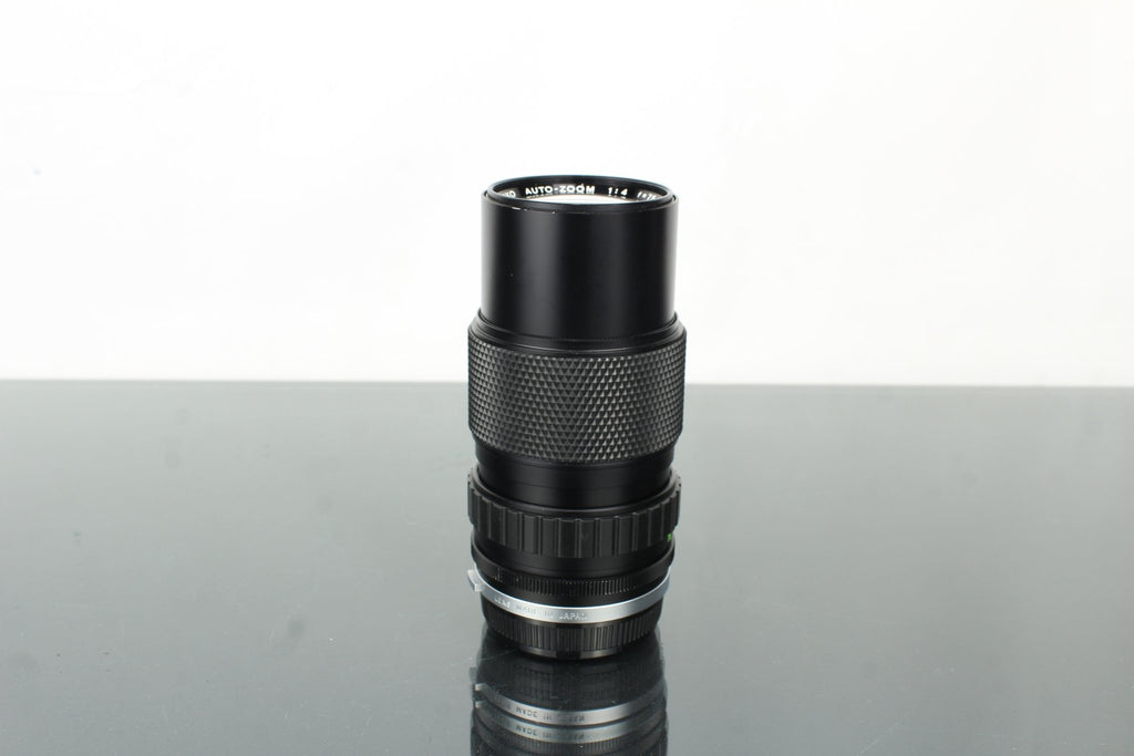 Olympus 1:4 F=75 - 150mm OM Mount - Dutch|Thrift