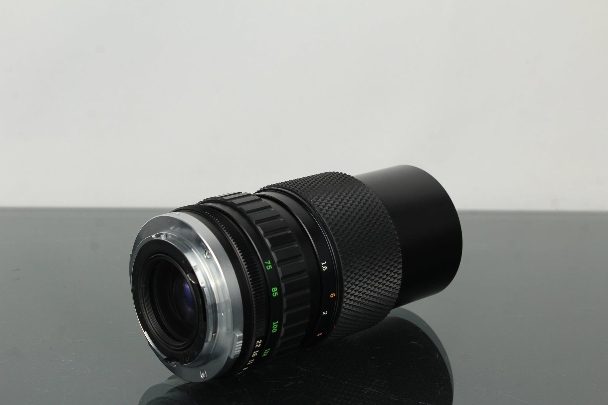 Olympus 1:4 F=75 - 150mm OM Mount - Dutch|Thrift