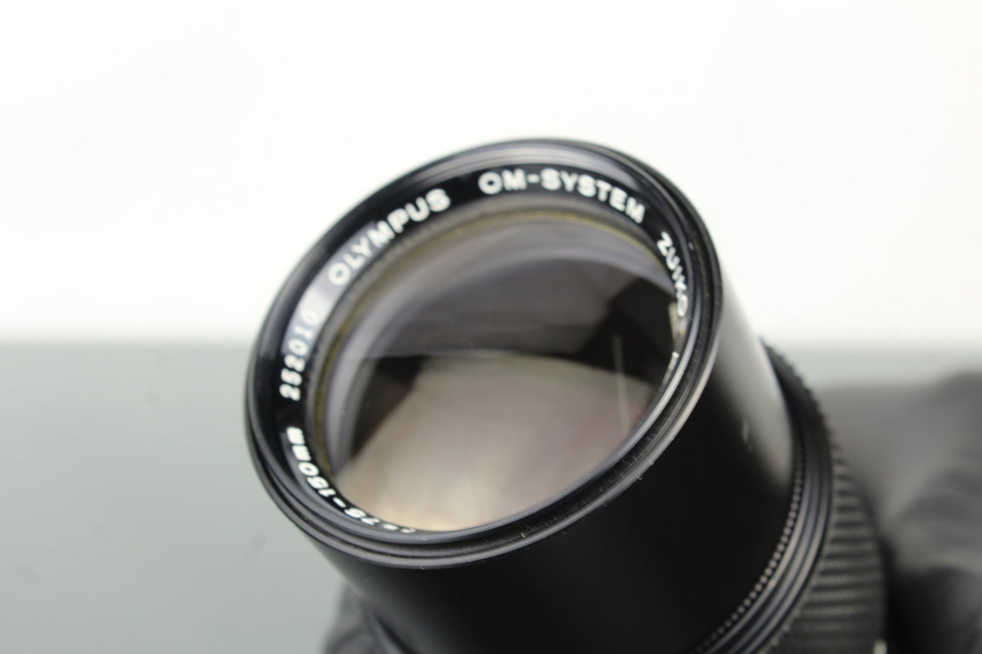 Olympus 1:4 F=75 - 150mm OM Mount - Dutch|Thrift