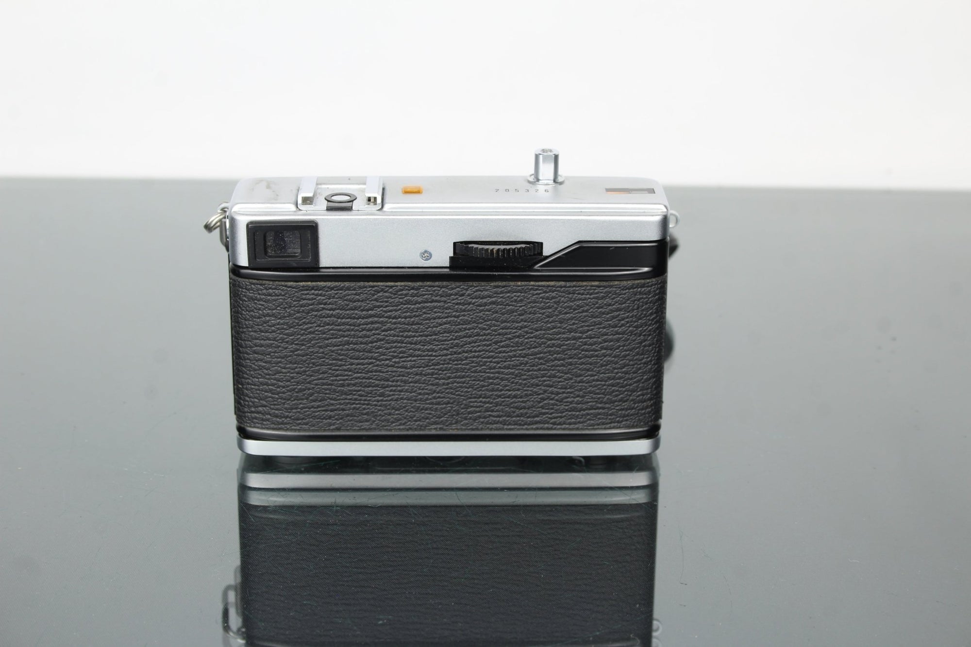 Olympus - 35 ECR - Dutch|Thrift