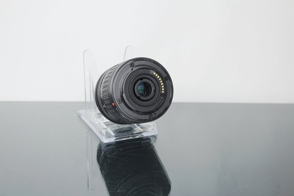 Olympus 40 - 150mm 1:4 - 5.6 DFT Mount - Dutch|Thrift