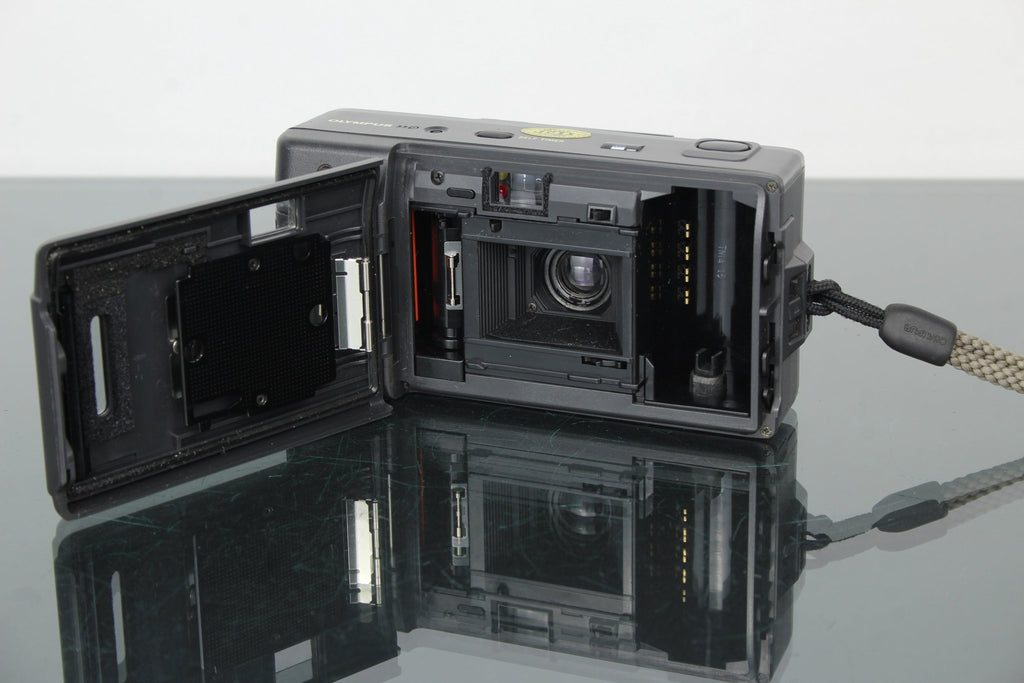 Olympus AF - 1 - Dutch|Thrift