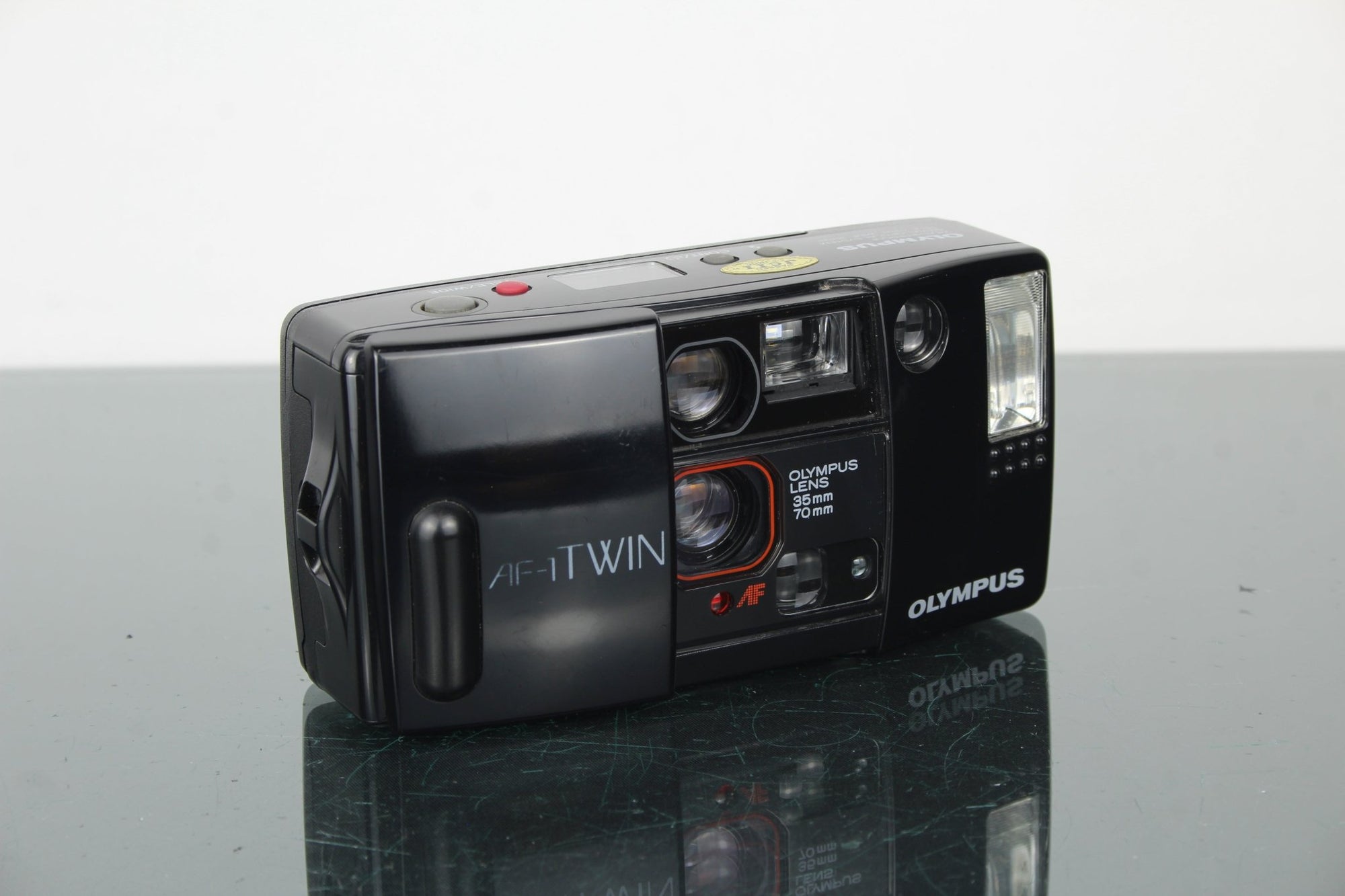 Olympus AF - 1 Twin - Dutch|Thrift