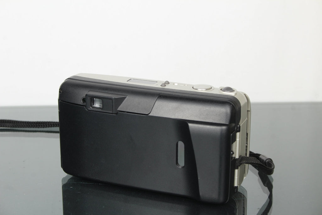 Olympus AF Superzoom 70G - Dutch|Thrift