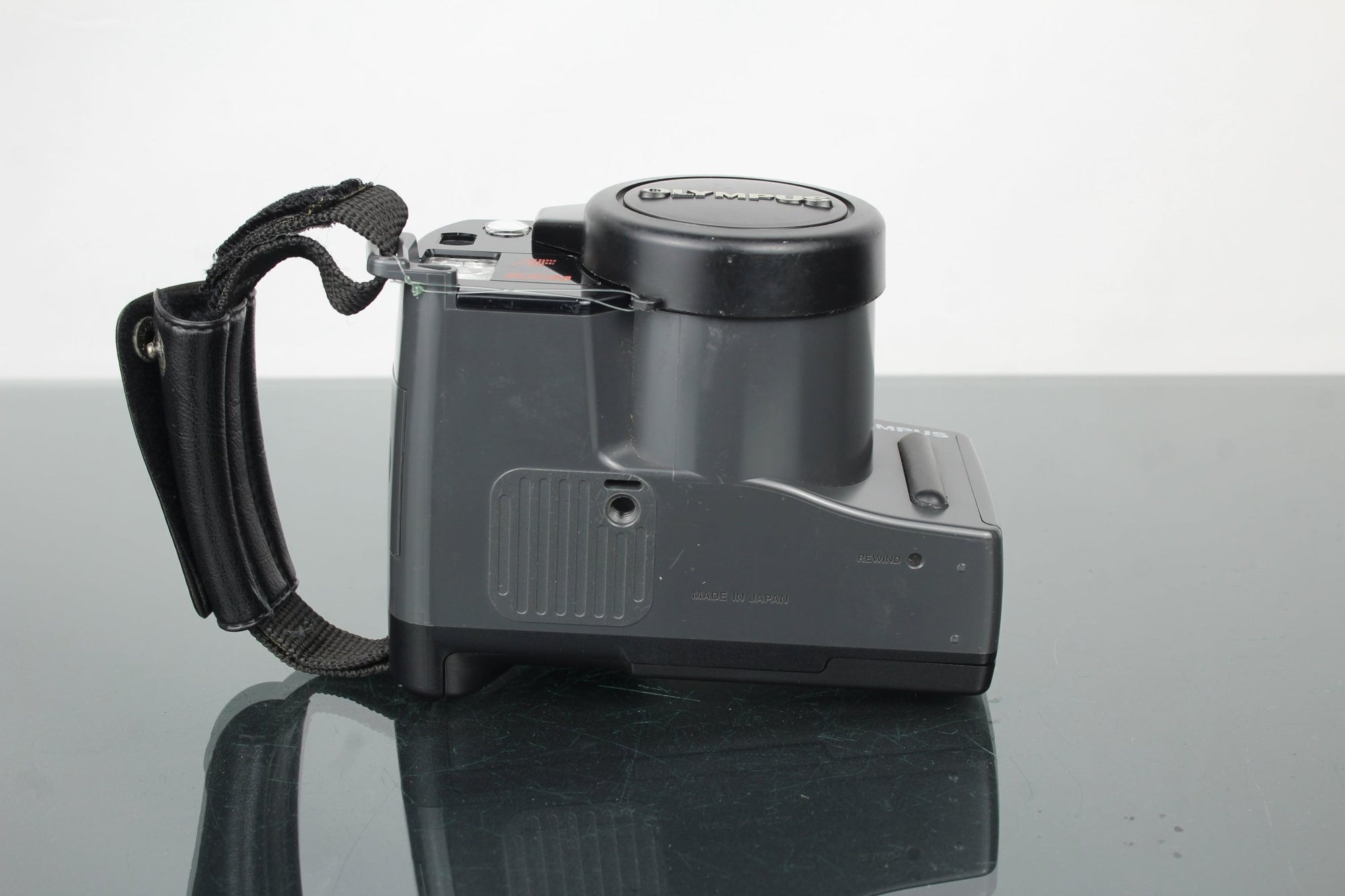 Olympus AZ - 300 Superzoom - Dutch|Thrift