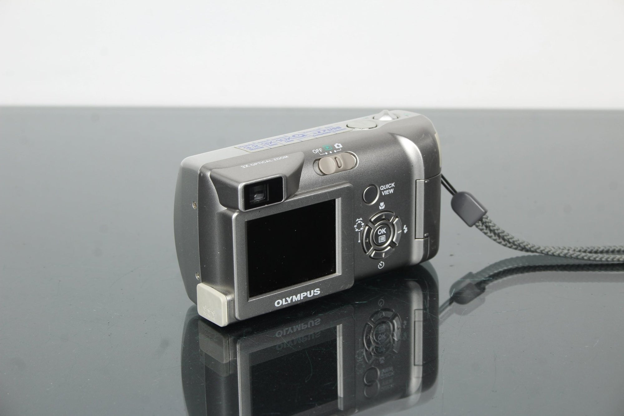 Olympus Camedia C - 310 Zoom - Dutch|Thrift