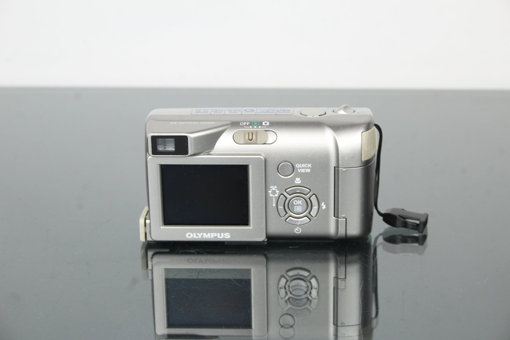 Olympus Camedia C - 310 Zoom - Dutch|Thrift