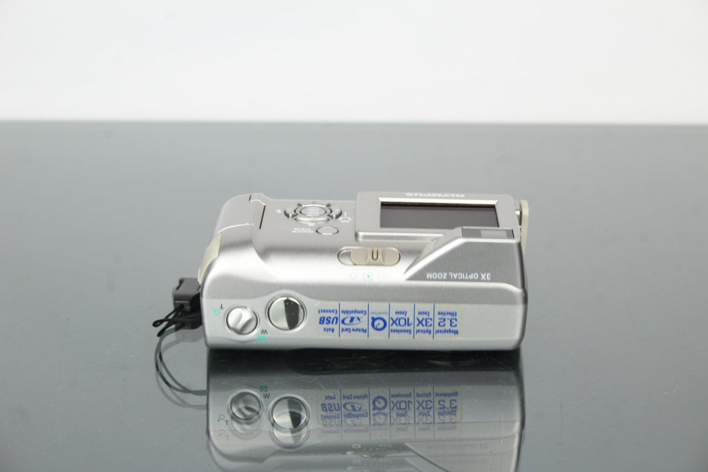 Olympus Camedia C - 310 Zoom - Dutch|Thrift