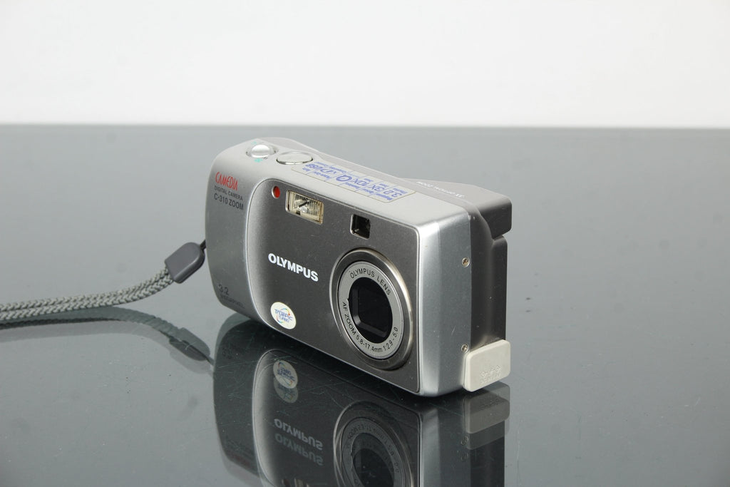 Olympus Camedia C - 310 Zoom - Dutch|Thrift