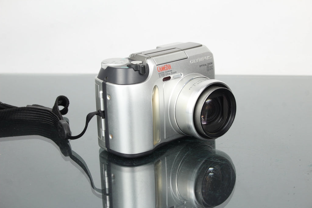 Olympus Camedia C - 725 - Dutch|Thrift