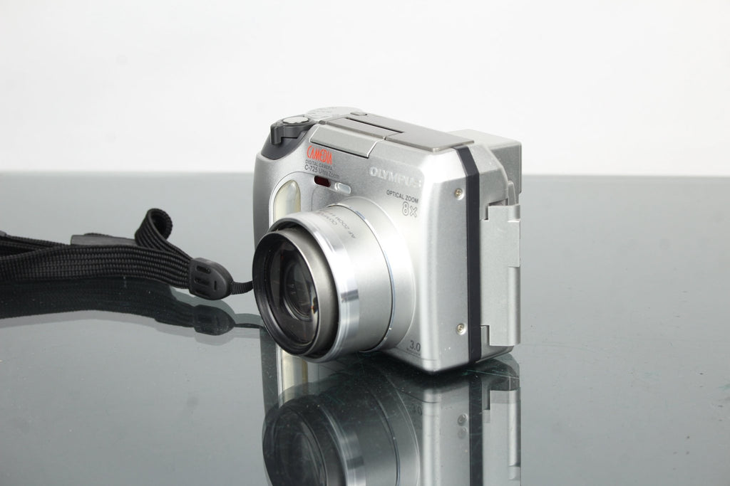 Olympus Camedia C - 725 - Dutch|Thrift