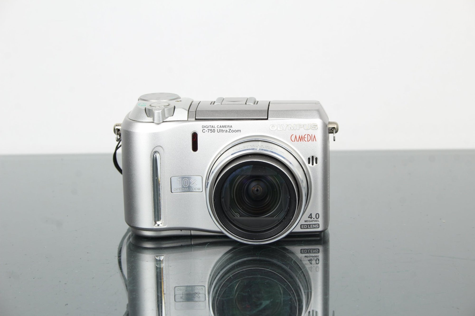 Olympus CAMEDIA C - 750 - Dutch|Thrift