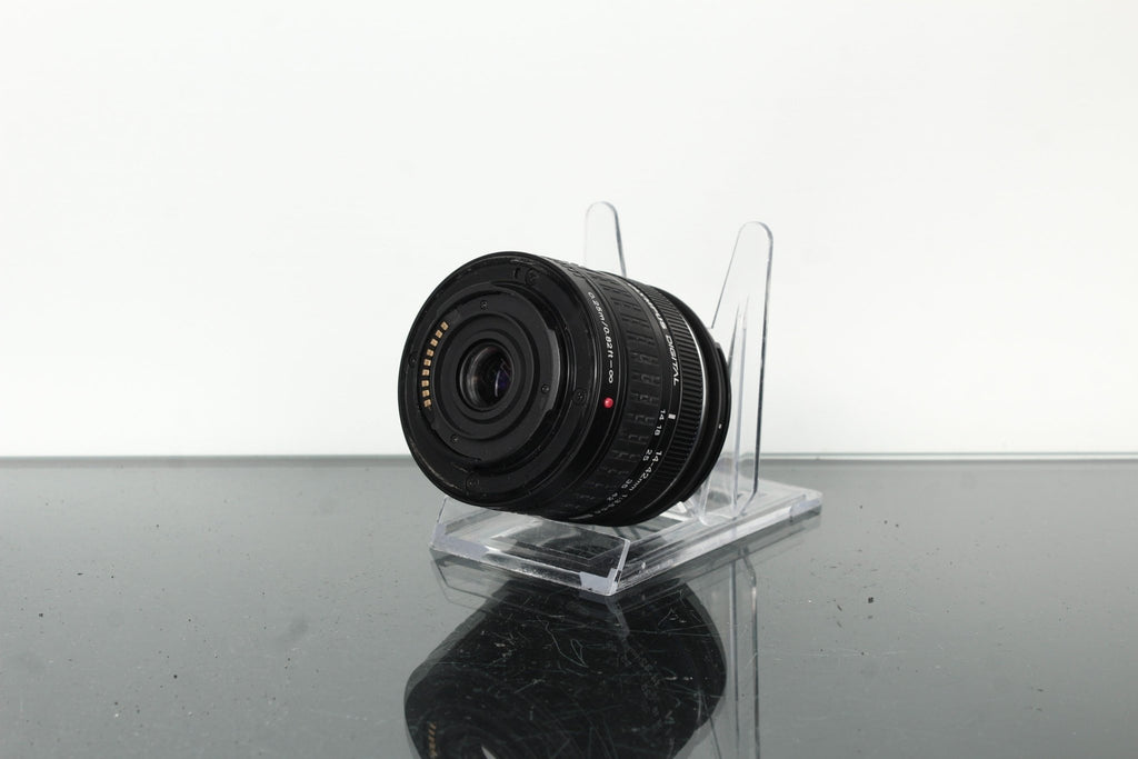 Olympus D 14 - 42mm 1:3.5 - 5.6 - Dutch|Thrift
