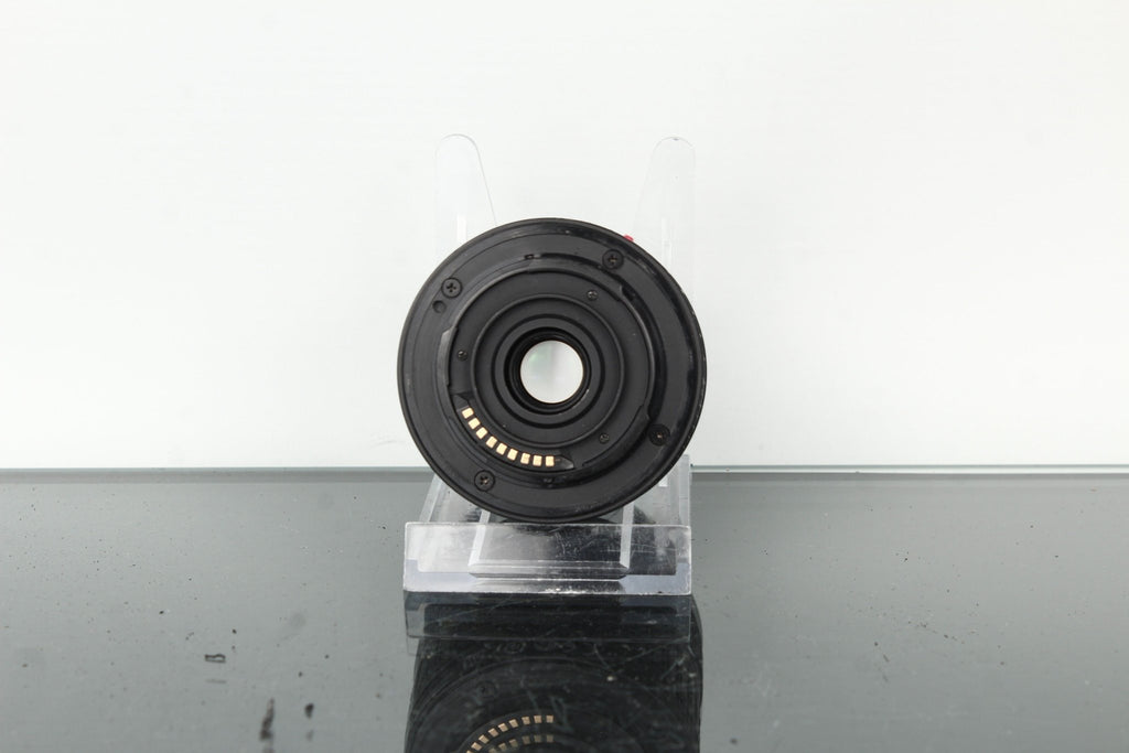 Olympus D 14 - 42mm 1:3.5 - 5.6 - Dutch|Thrift
