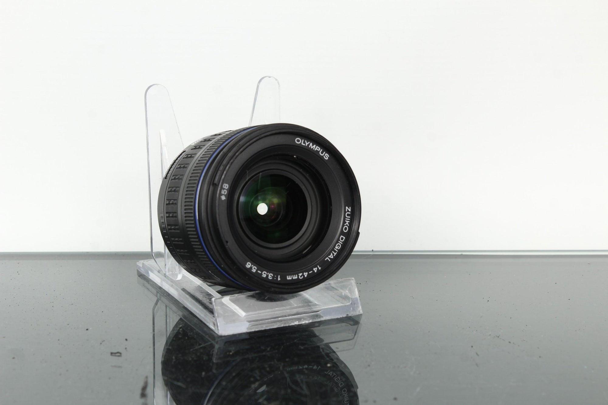 Olympus D 14 - 42mm 1:3.5 - 5.6 - Dutch|Thrift