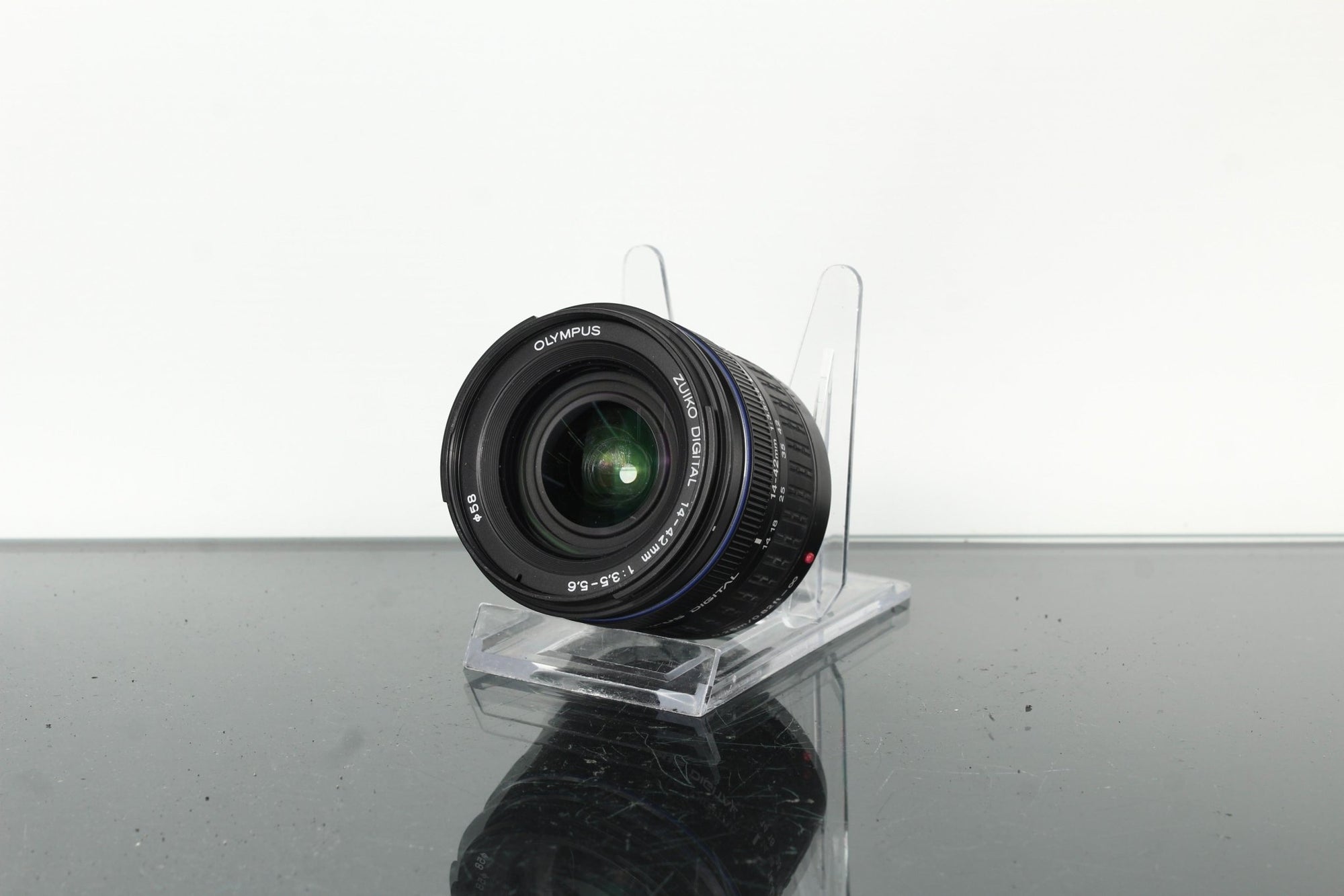 Olympus D 14 - 42mm 1:3.5 - 5.6 - Dutch|Thrift