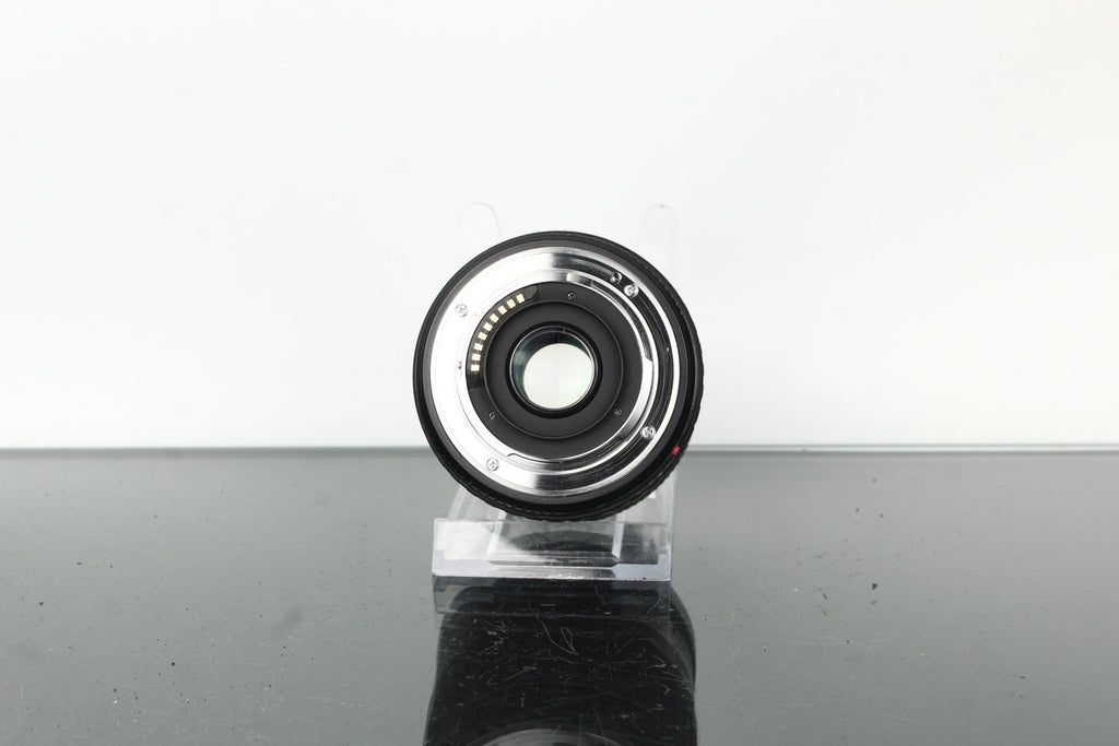 Olympus D 14 - 45mm 1:3.5 - 5.6 - Dutch|Thrift