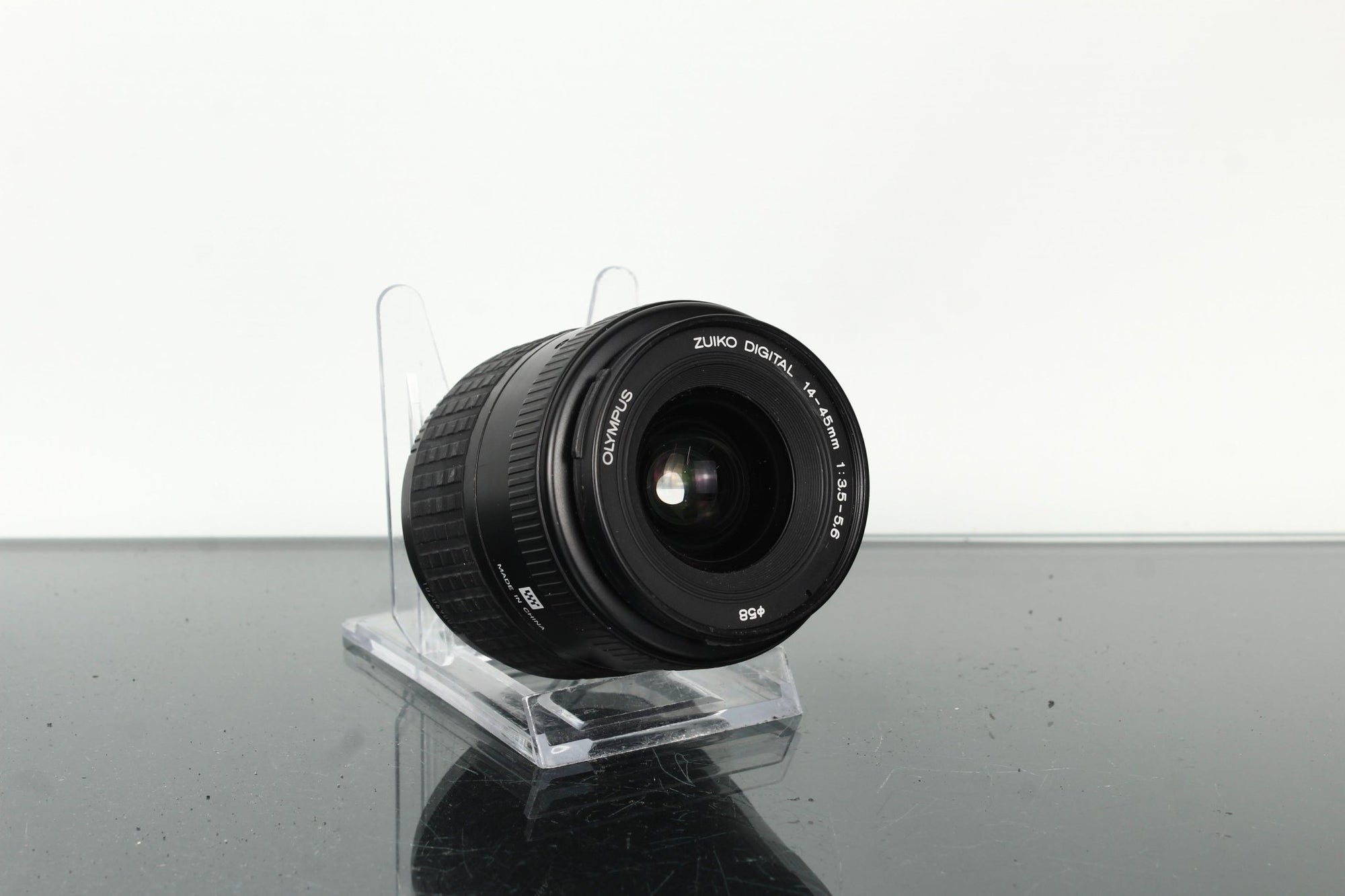 Olympus D 14 - 45mm 1:3.5 - 5.6 - Dutch|Thrift