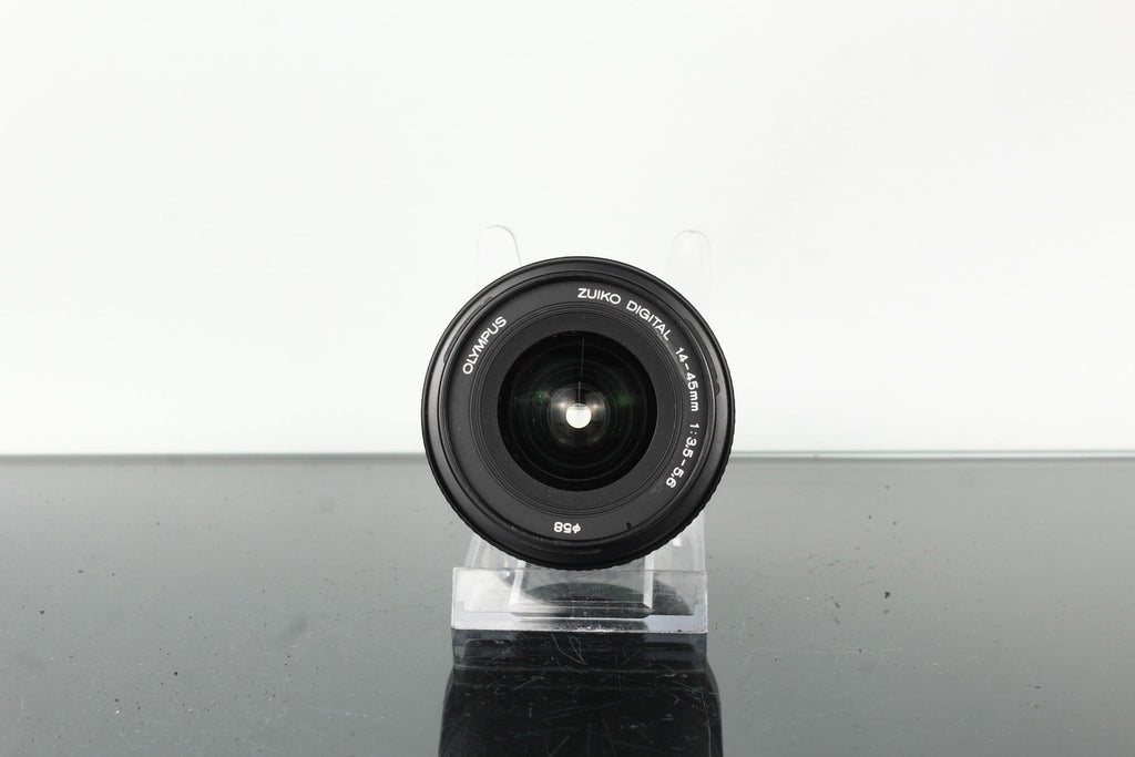 Olympus D 14 - 45mm 1:3.5 - 5.6 - Dutch|Thrift